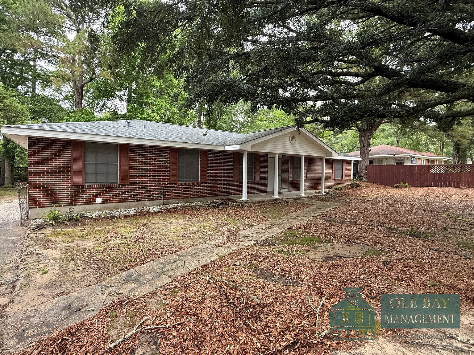 3 bed, 2.0 bath, $1,150 — Photo 1