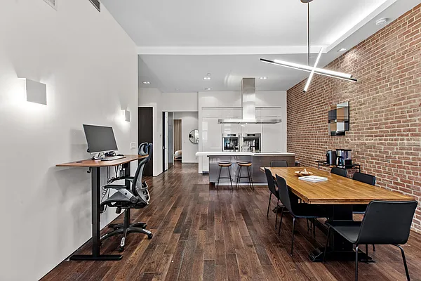 Rented by Rove Travel LLC | media 13