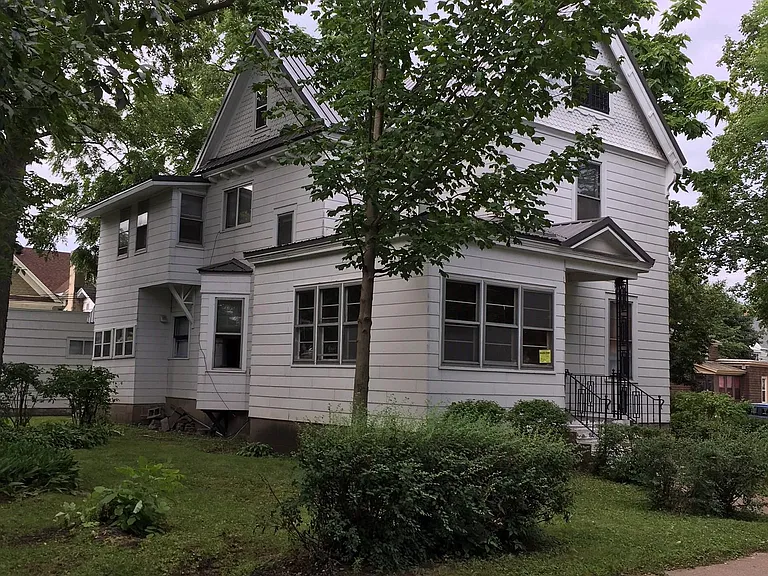 906 Cass St #UPPER — Photo 9