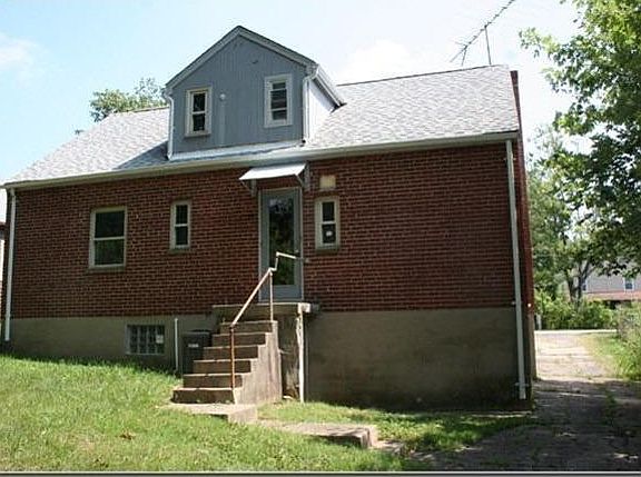3rd image of 8241 Brownsway Ln