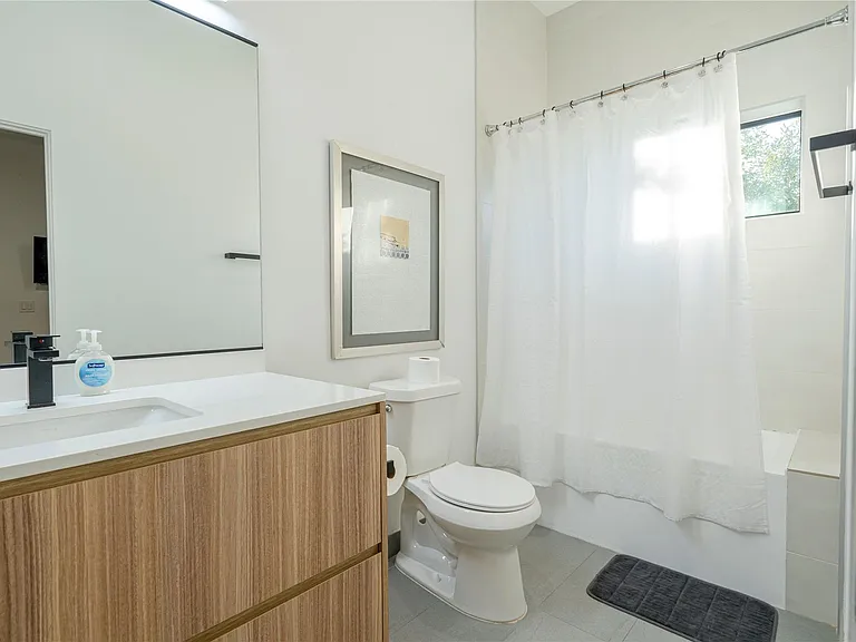 709 Memorial Heights Dr — Photo 35