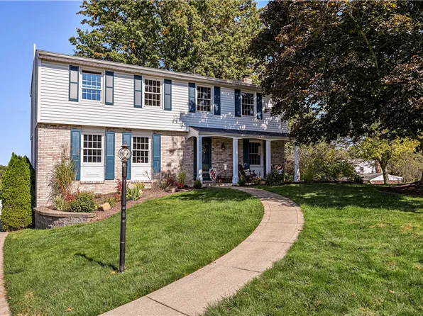 1002 Pheasant Ln, Export, PA 15632