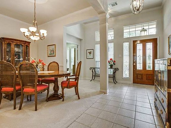 2nd image of 2523 Somerall
