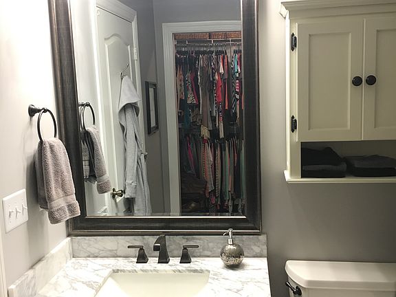 Master bath- marble top