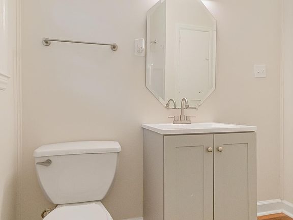5th image of 6762 Tommie Ln
