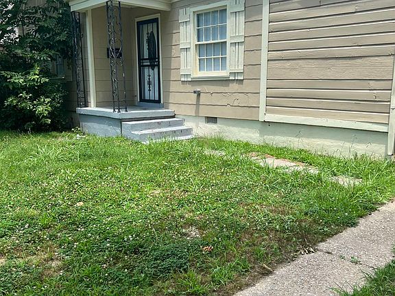 2nd image of 3830 Bowen Ave