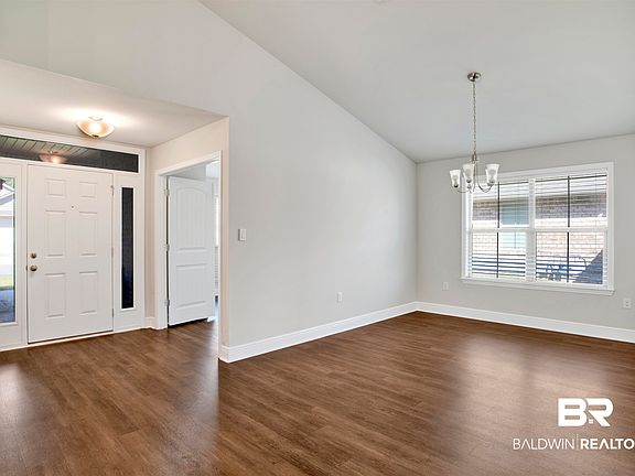 5th image of 22462 Respite Ln