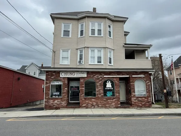 117 University Ave #3, Lowell, MA 01854