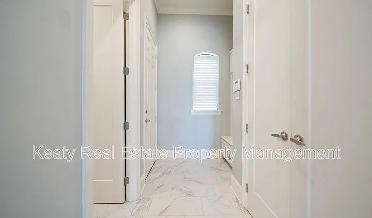 204 Sleepy Brook Rd — Photo 11