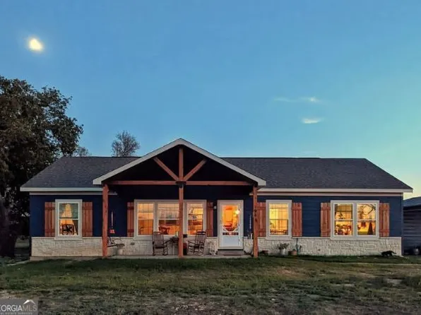 230 Vaughn Cir, Griffin, GA 30223