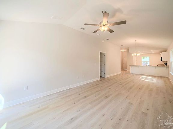 4th image of 8070 Westpointe Ln #6A