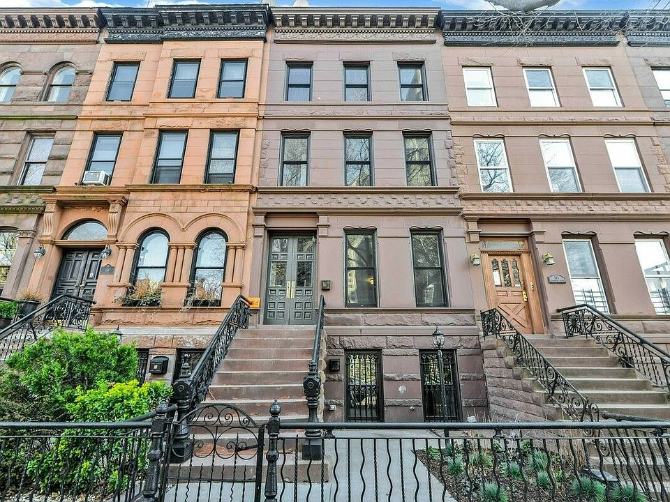 1st image of 156 Macdonough St Floor 2