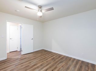 267 E Van Wagenen St, Henderson, NV 89015