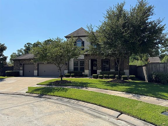3rd image of 3712 Pine Village Ct