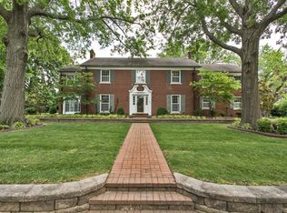 900 E Portland St, Springfield, MO 65807