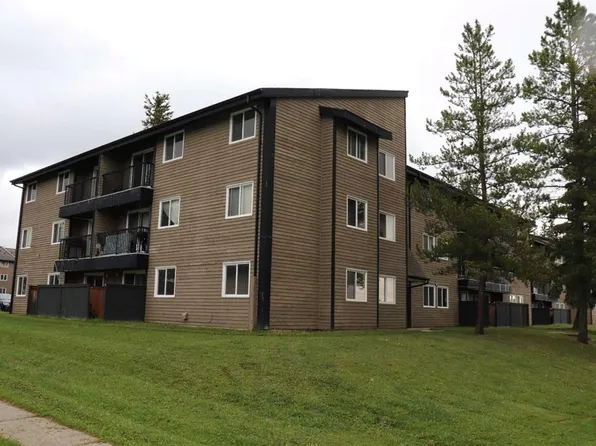 5611 W 9th Ave #317, Edson, AB T7E 1R5