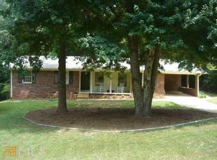 3530 Meadow Ln, Gainesville, GA 30506