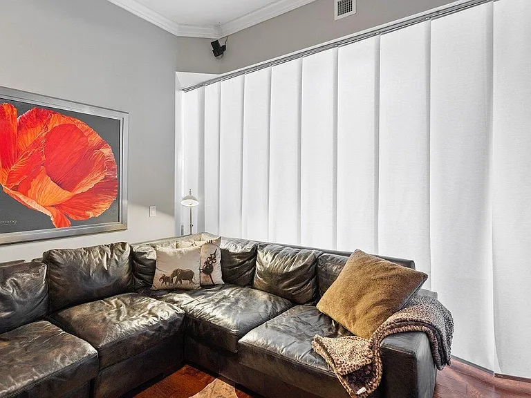 2640 Lake Shore Dr #2609 — Photo 9