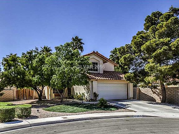 3rd image of 4483 Idylwild Cir