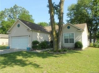 34204 Van Born Rd, Wayne, MI 48184