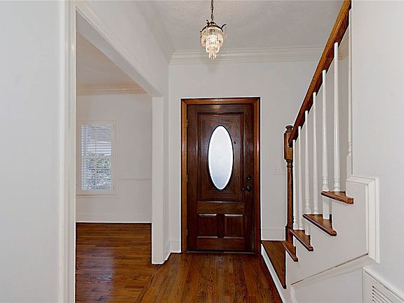 2nd image of 150 Prathers Lake Dr