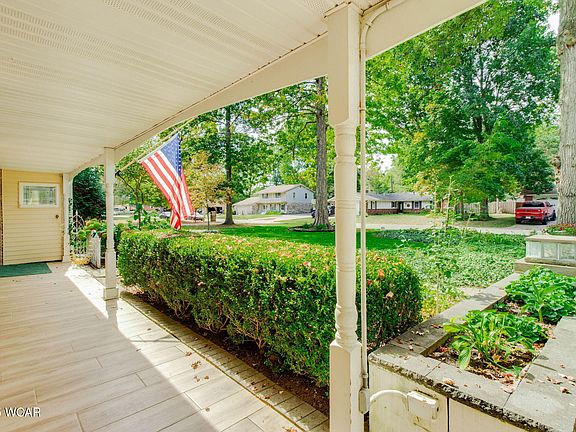 4th image of 3495 Woodhaven Ln
