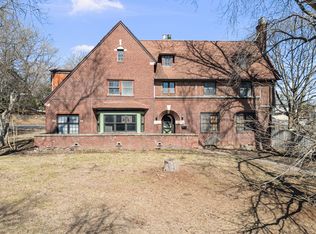 1012 5th Ave S, Clinton, IA 52732