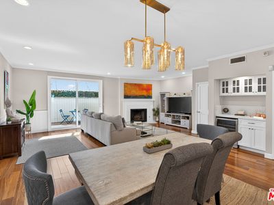 928 11th St APT 2, Santa Monica, CA, 90403