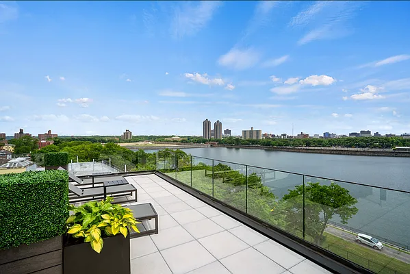 Rented by Reavis | media 14