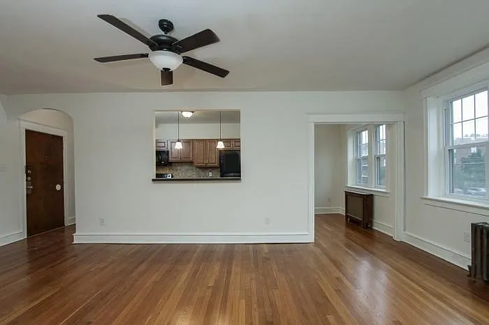 100 Morton Ave — Photo 11