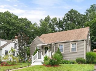 85 Lenox St, Manchester, CT 06040