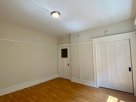 4th image of 3301 Telegraph Ave APT 308