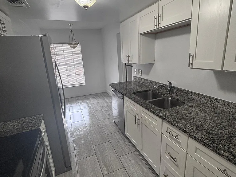 4825 Lighthouse Cir #4825 — Photo 12