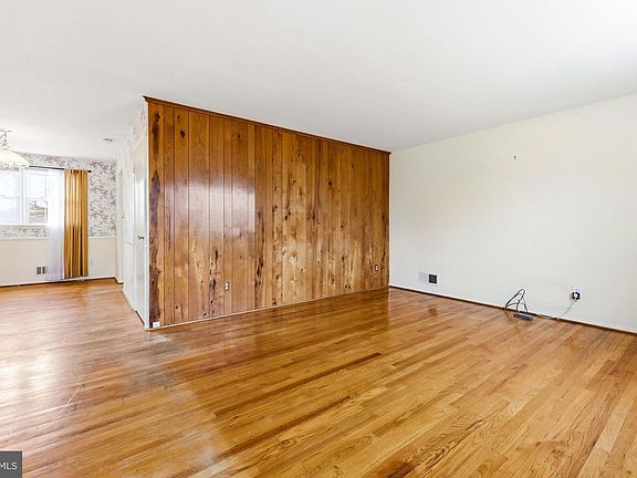 5th image of 205 Northway Rd