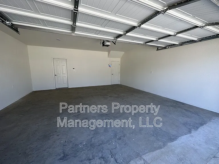 1079 S Benchmark Ln #2 — Photo 21