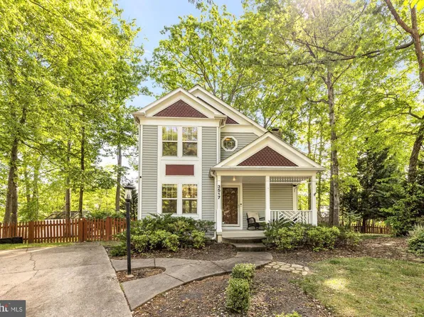 3517 Soffit Pl, Woodbridge, VA 22192