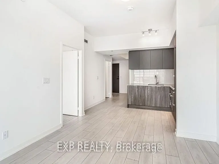 2033 Kennedy Rd #707 — Photo 11