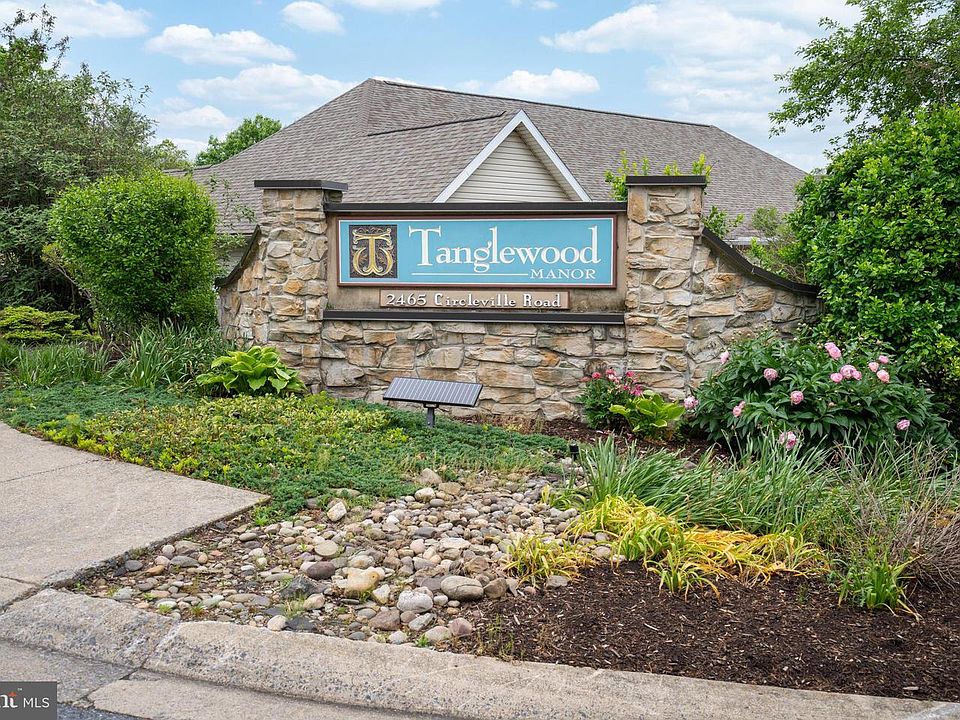 1st image of 2465 Circleville Rd