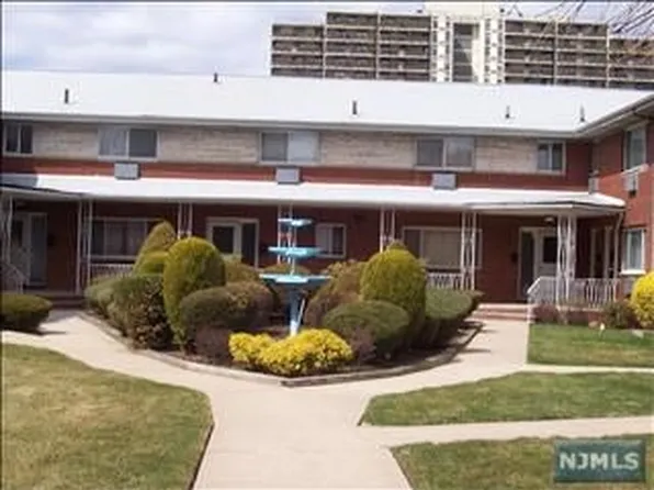 1315 Anderson Ave #32-1532, Fort Lee, NJ 07024