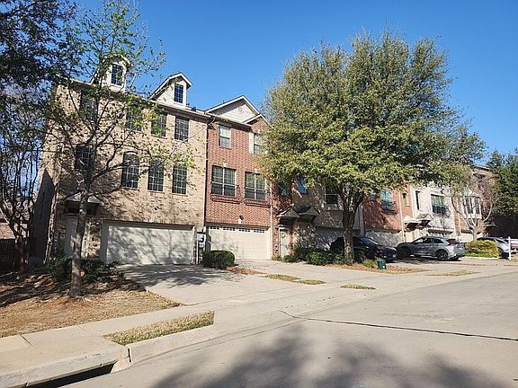 3rd image of 2536 Jacobson Dr