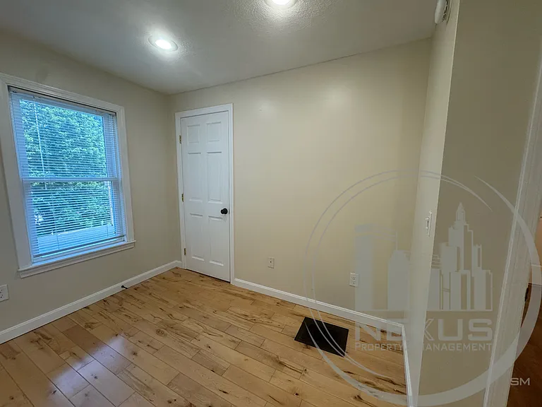 21 Alston Pl #A — Photo 35