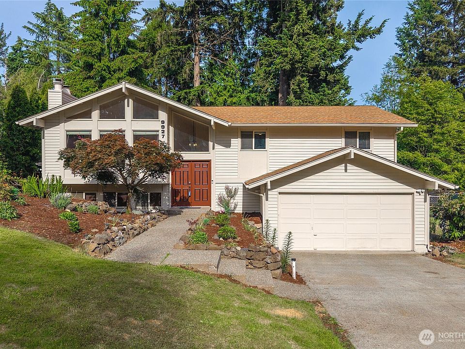 1st image of 9927 63rd Avenue Ct E