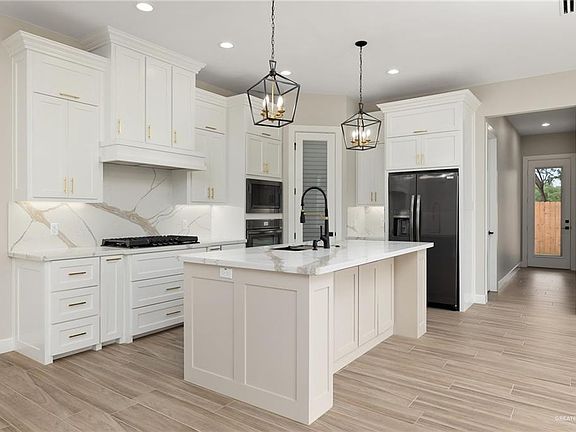 5th image of 8135 N 55th Ln