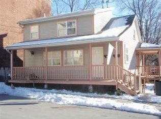 54 Hunter St, Kingston, NY 12401