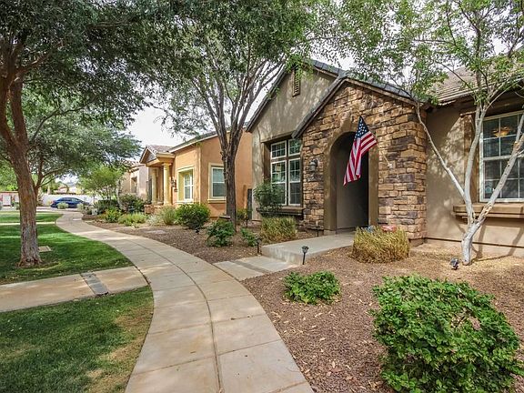 4th image of 15043 W Alexandria Way