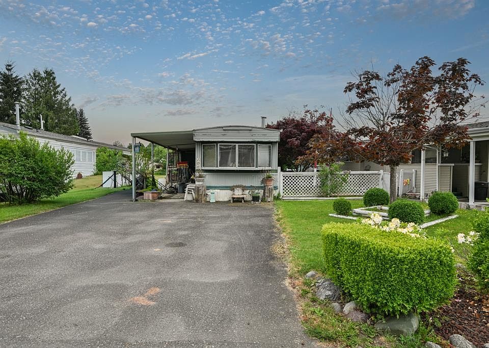 1st image of 45640 Watson Rd #106