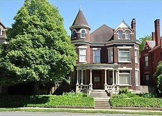 1st image of 252 North Broadway
