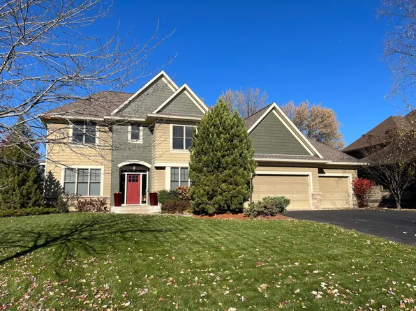 11425 Avery Dr, Inver Grove Heights, MN 55077