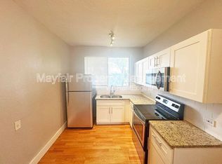 702 S 17th Ave #2, Hollywood, FL 33020