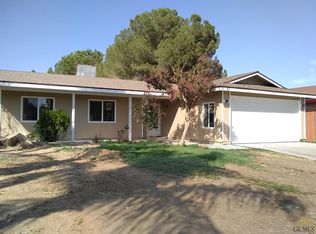 912 Caroline Ct, Bakersfield, CA 93307